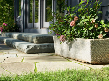 Outdoor Living and Accents